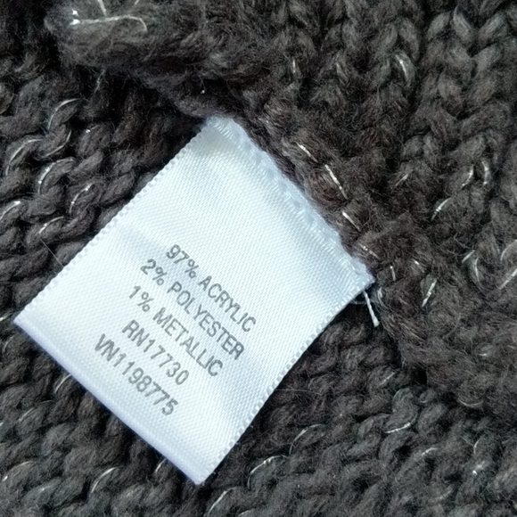 Sparkly Gray Sweater Wrap Size M - Picture 3 of 4